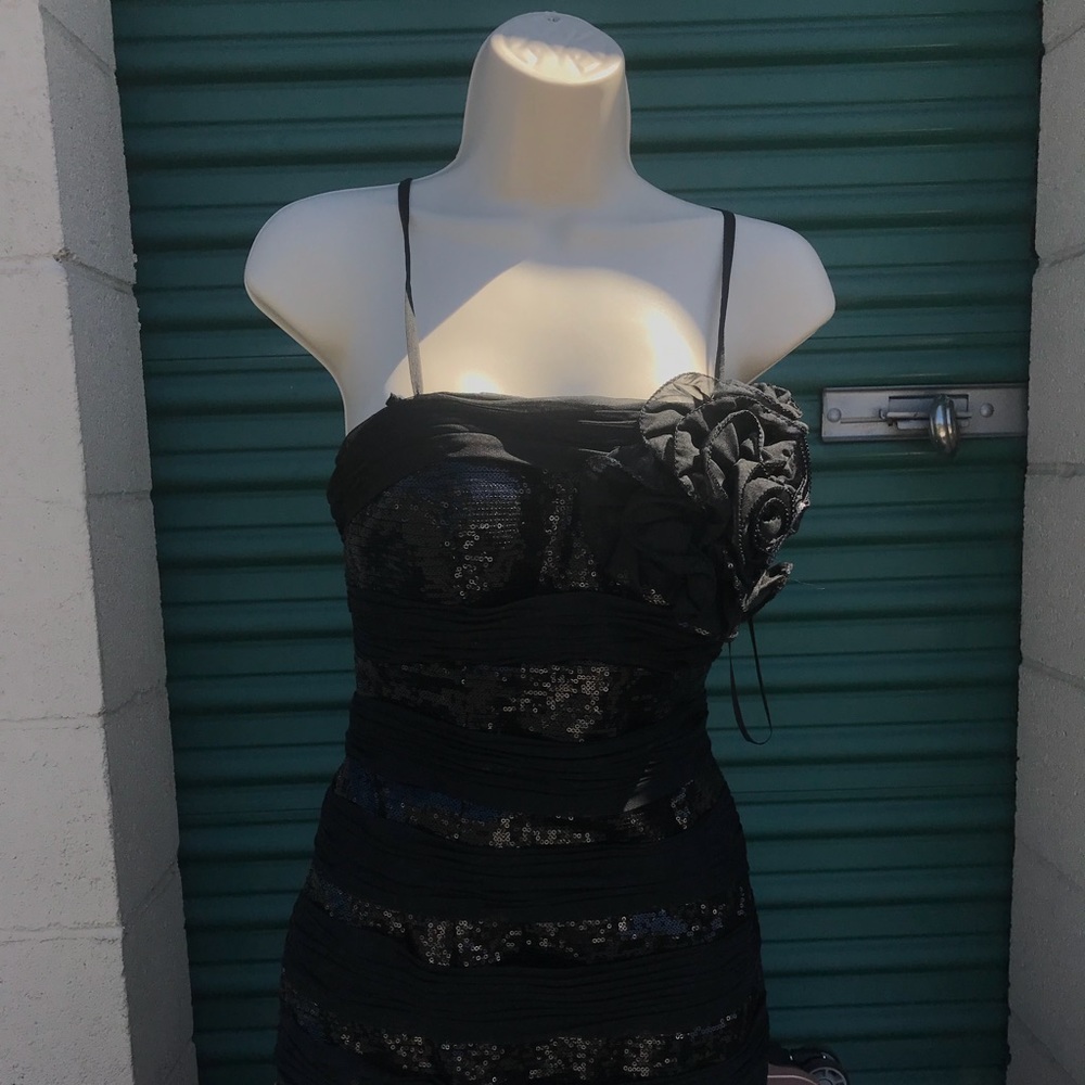 Black Rose Dress Sequinned Size Small